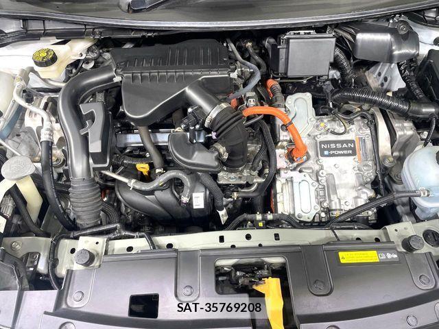 Nissan NOTE 2021-02 7359110-17