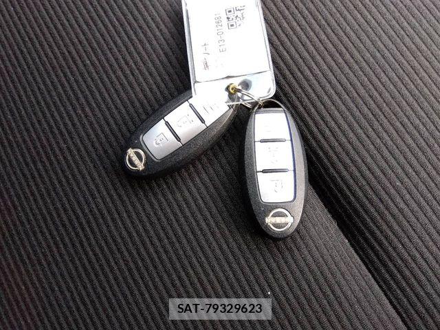 Nissan NOTE 2021-04 7359131-11