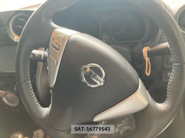 Nissan NOTE 2015-07 7359150-10