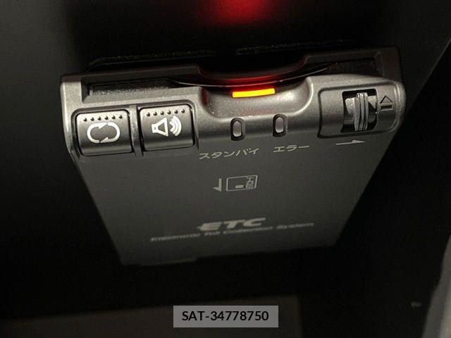 Nissan NOTE 2015-09 7359148-5