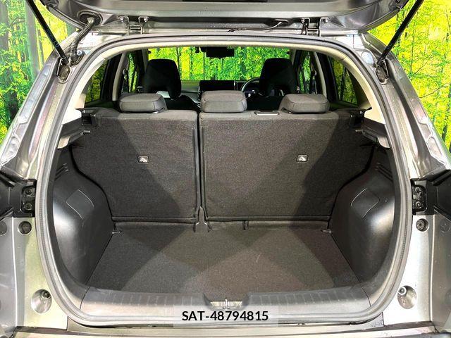 Nissan NOTE 2021-10 7359120-9