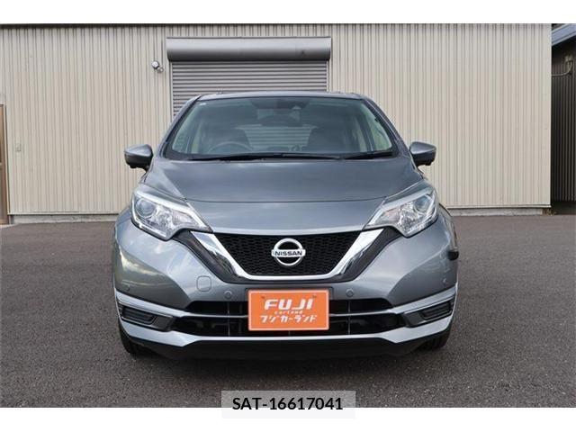 Nissan NOTE 2017-06 7359137-12