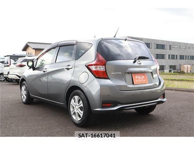 Nissan NOTE 2017-06 7359137-15