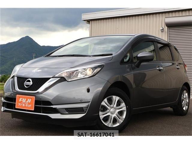 Nissan NOTE 2017-06 7359137-26