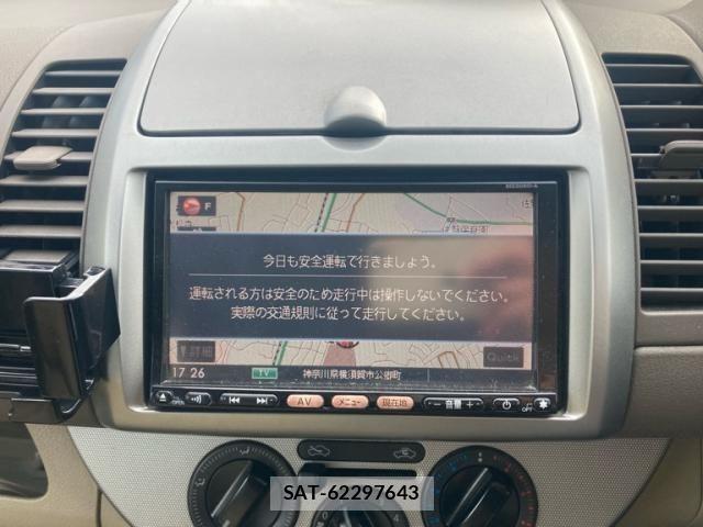Nissan NOTE 2009-06 7359155-16