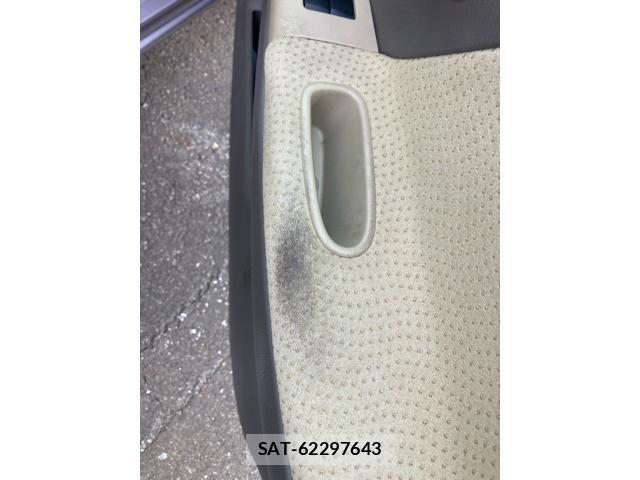 Nissan NOTE 2009-06 7359155-19