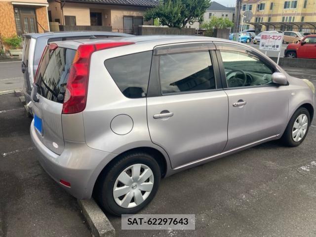 Nissan NOTE 2009-06 7359155-4