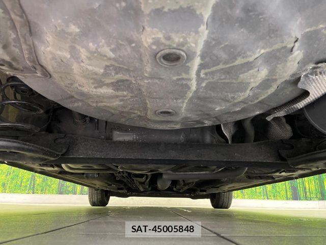 Nissan NOTE 2019-07 7359128-18