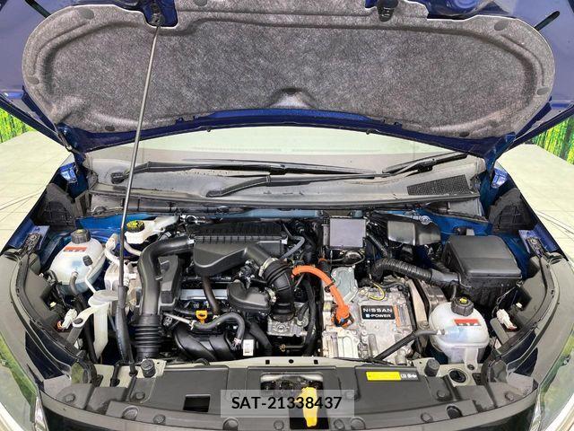 Nissan NOTE 2021-06 7359104-17