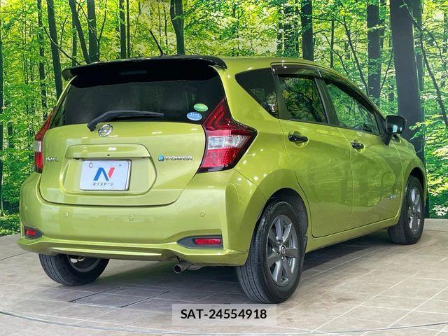 Nissan NOTE 2018-02 7359139-17