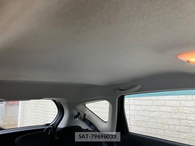 Nissan NOTE 2015-09 7359154-12