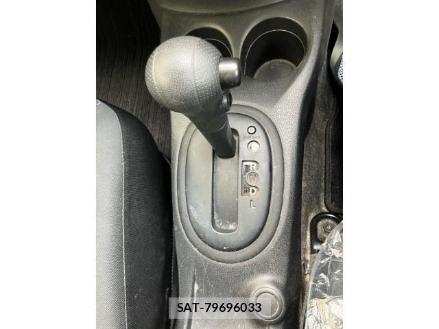 Nissan NOTE 2015-09 7359154-18