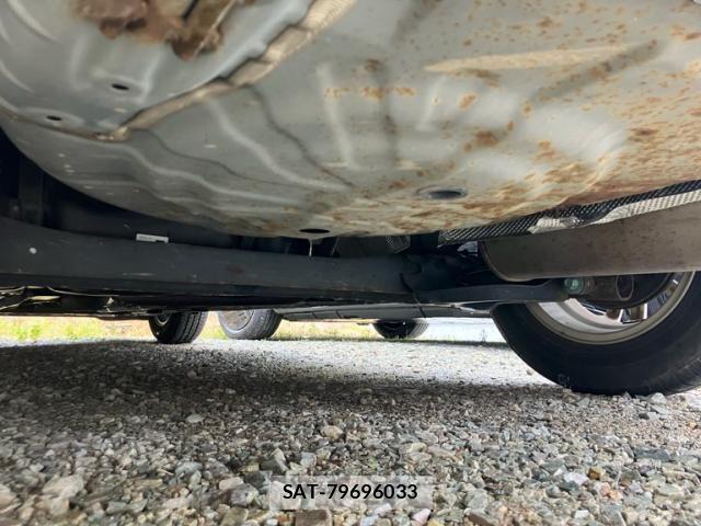 Nissan NOTE 2015-09 7359154-22