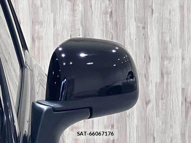 Nissan NOTE 2014-02 7359152-19