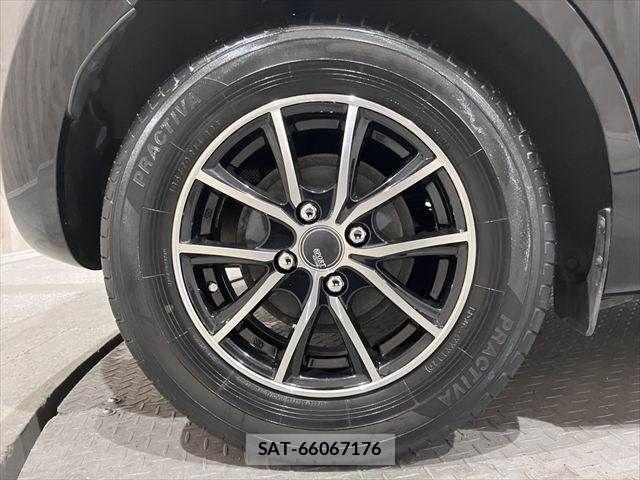 Nissan NOTE 2014-02 7359152-23