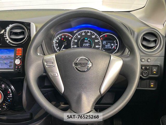Nissan NOTE 2015-07 7359147-9