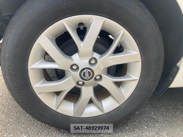 Nissan NOTE 2019-10 7393358-10