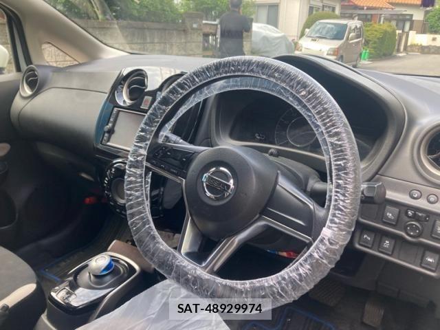 Nissan NOTE 2019-10 7393358-22