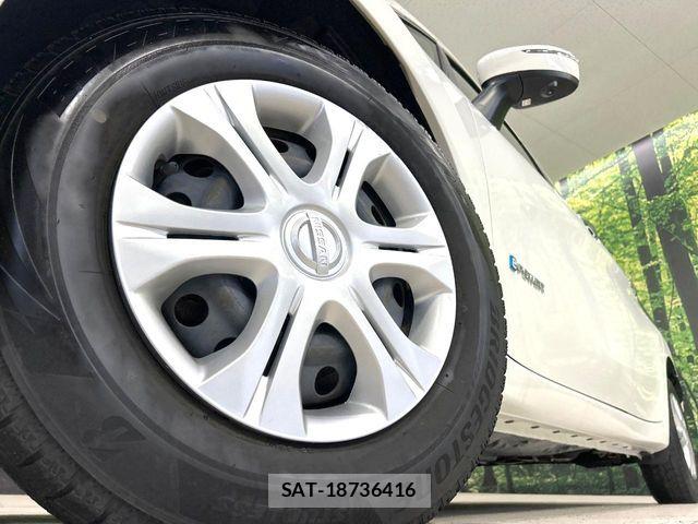 Nissan NOTE 2018-05 7393337-12