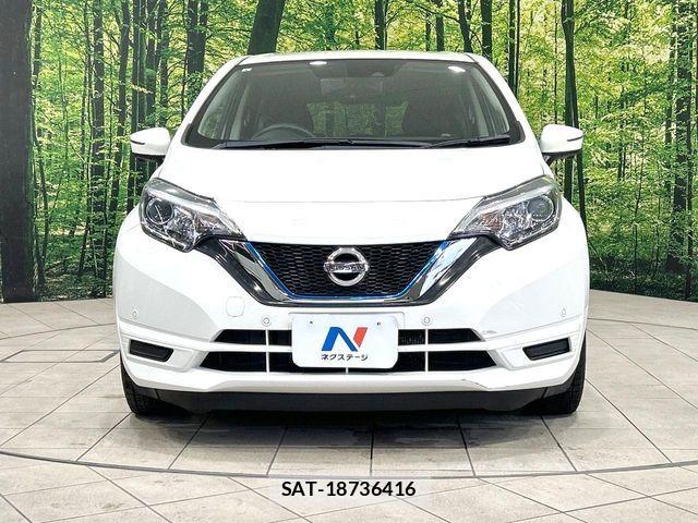 Nissan NOTE 2018-05 7393337-13