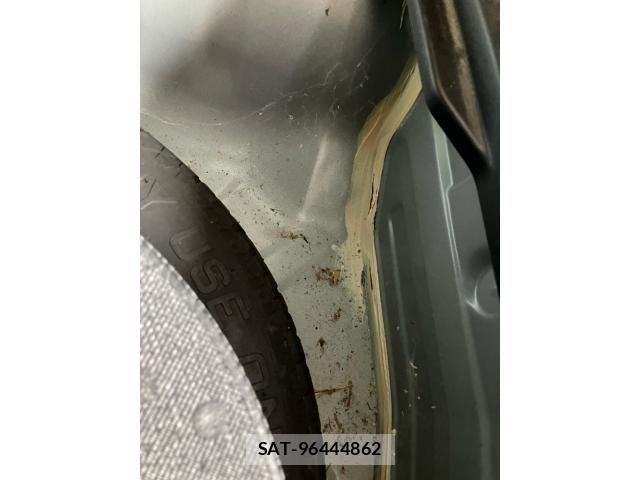 Nissan NOTE 2013-10 7393374-10