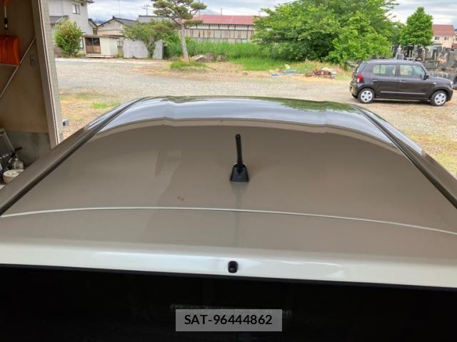 Nissan NOTE 2013-10 7393374-25