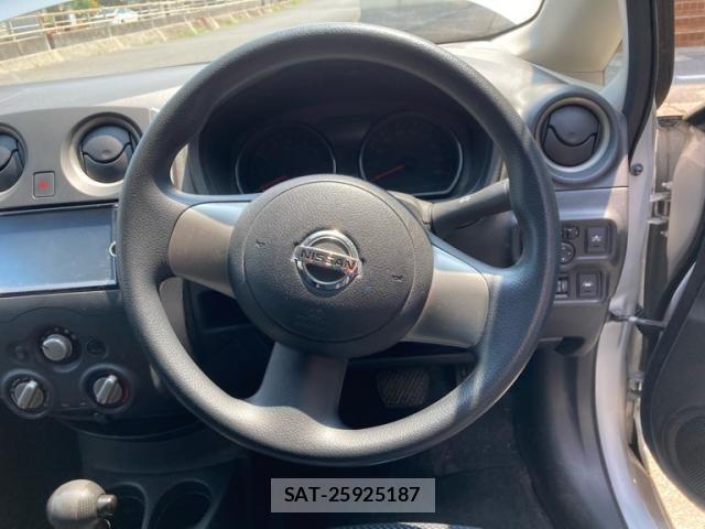 Nissan NOTE 2014-03 7393375-14