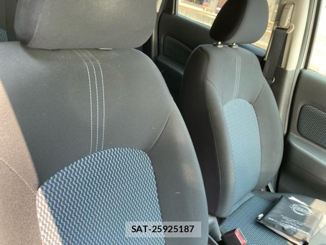 Nissan NOTE 2014-03 7393375-16