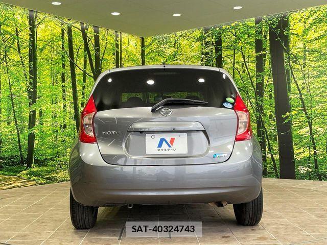 Nissan NOTE 2013-07 7393360-14