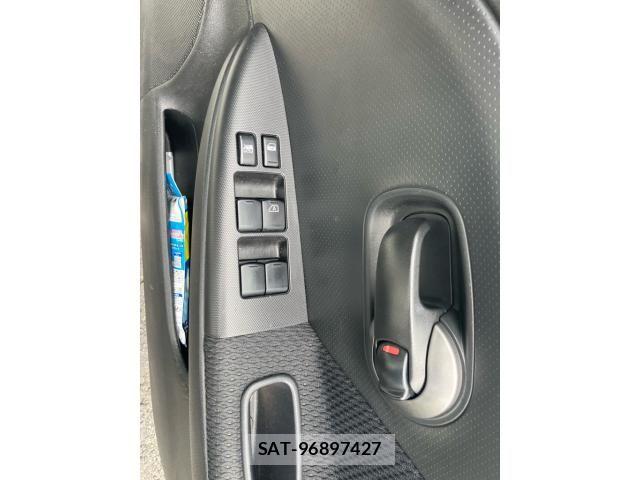 Nissan NOTE 2005-03 7393369-10