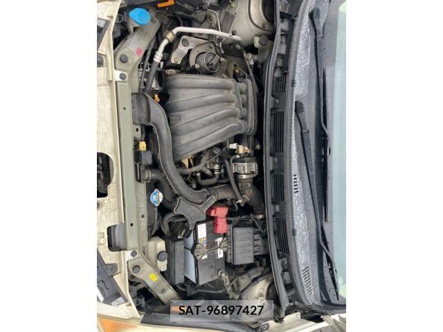 Nissan NOTE 2005-03 7393369-21