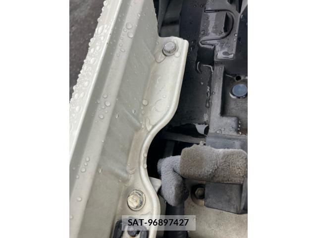Nissan NOTE 2005-03 7393369-22