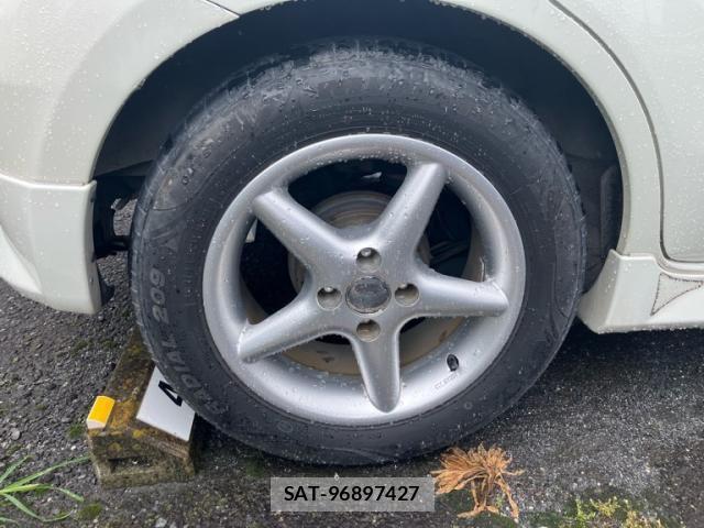 Nissan NOTE 2005-03 7393369-4