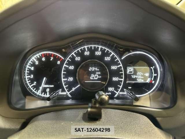Nissan NOTE 2015-05 7393367-10