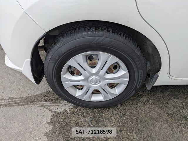 Nissan NOTE 2017-12 7393359-27