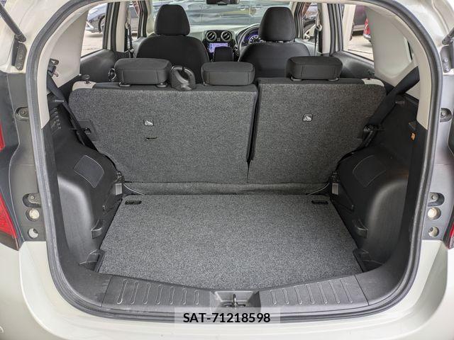 Nissan NOTE 2017-12 7393359-7