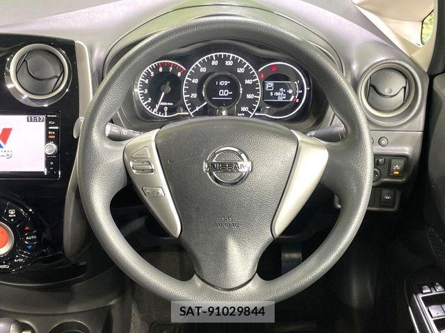 Nissan NOTE 2016-01 7393366-10