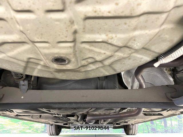 Nissan NOTE 2016-01 7393366-18