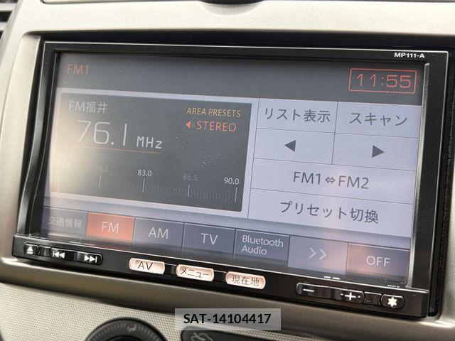 Nissan NOTE 2011-06 7393368-17