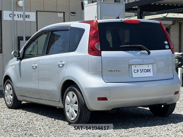 Nissan NOTE 2011-06 7393368-7