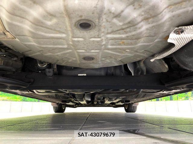 Nissan NOTE 2018-02 7393350-18