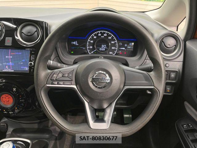 Nissan NOTE 2016-11 7390911-10