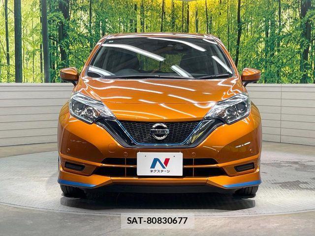 Nissan NOTE 2016-11 7390911-13