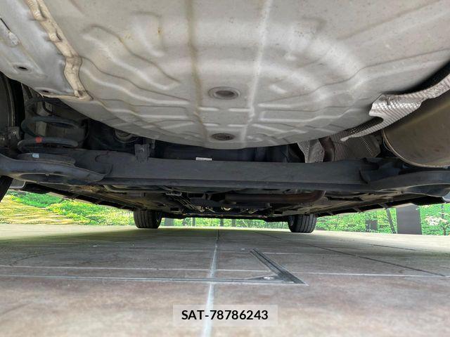 Nissan NOTE 2016-04 7393327-18