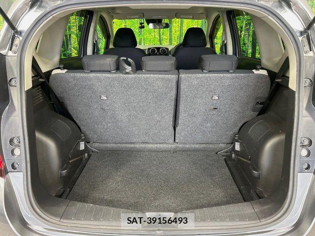 Nissan NOTE 2018-03 7393347-9