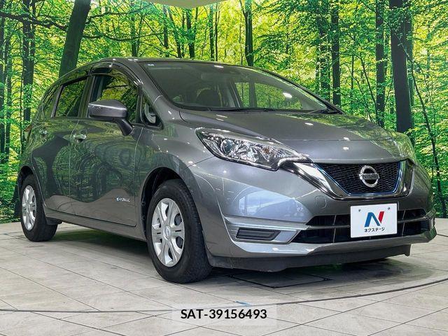 Nissan NOTE 2018-03 7393347-15