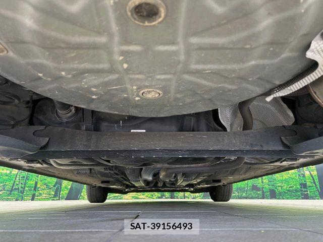 Nissan NOTE 2018-03 7393347-18