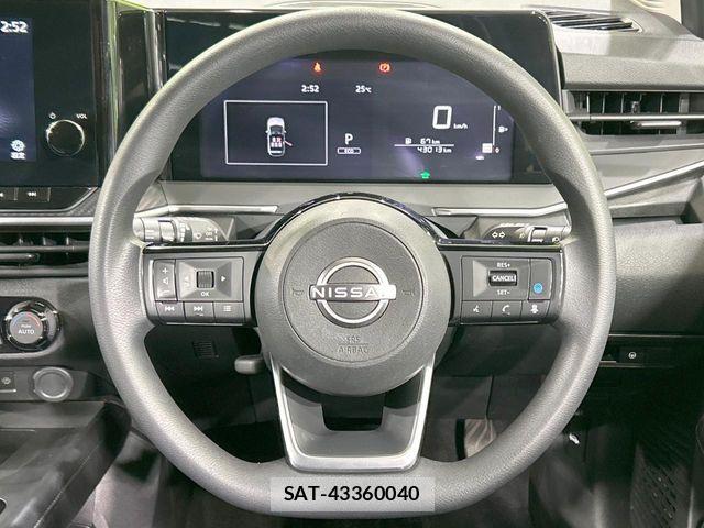 Nissan NOTE 2022-08 7393315-10