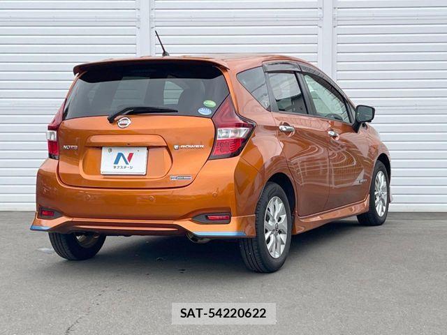 Nissan NOTE 2018-09 7393351-15