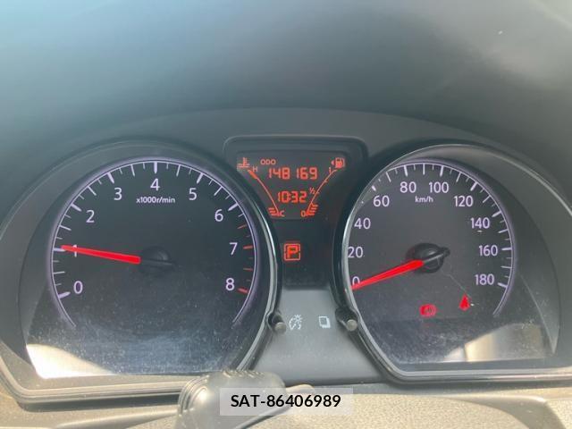 Nissan NOTE 2014-06 7393373-12
